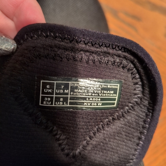 Dr Martens Boots - Picture 8 of 8